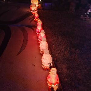 Christmas Decorating Contest 2025